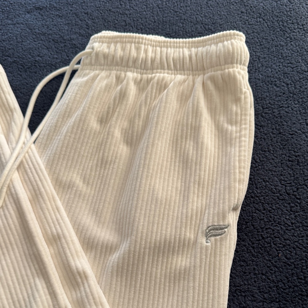 Fabletics Ribbed Two-Piece Set - image 5